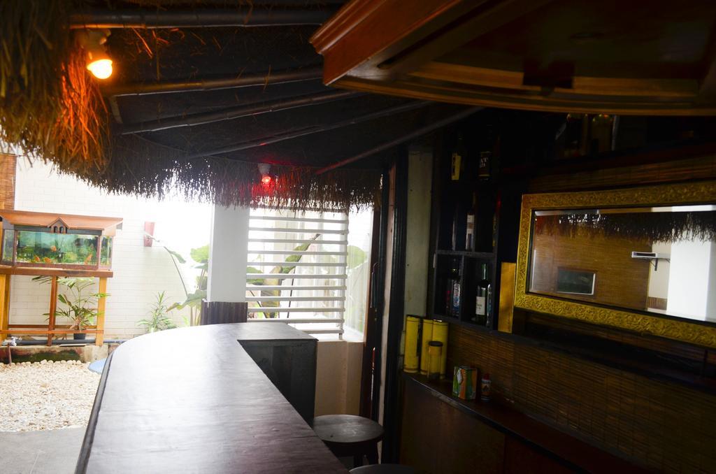 Yoho Mount Waves Colombo Exterior foto