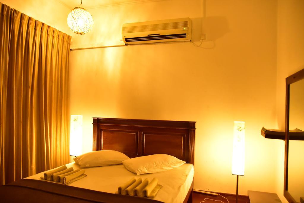 Yoho Mount Waves Colombo Exterior foto